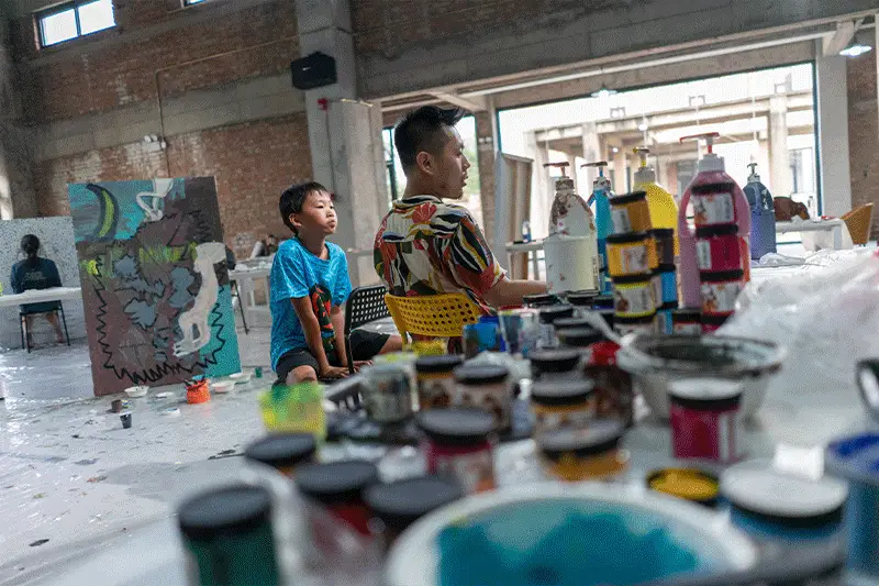 Leading and co-instructing art workshops in Beijing, 2018–2021